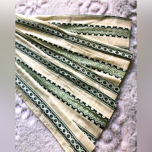 New Old Stock Drapery - Picture 3 of 10